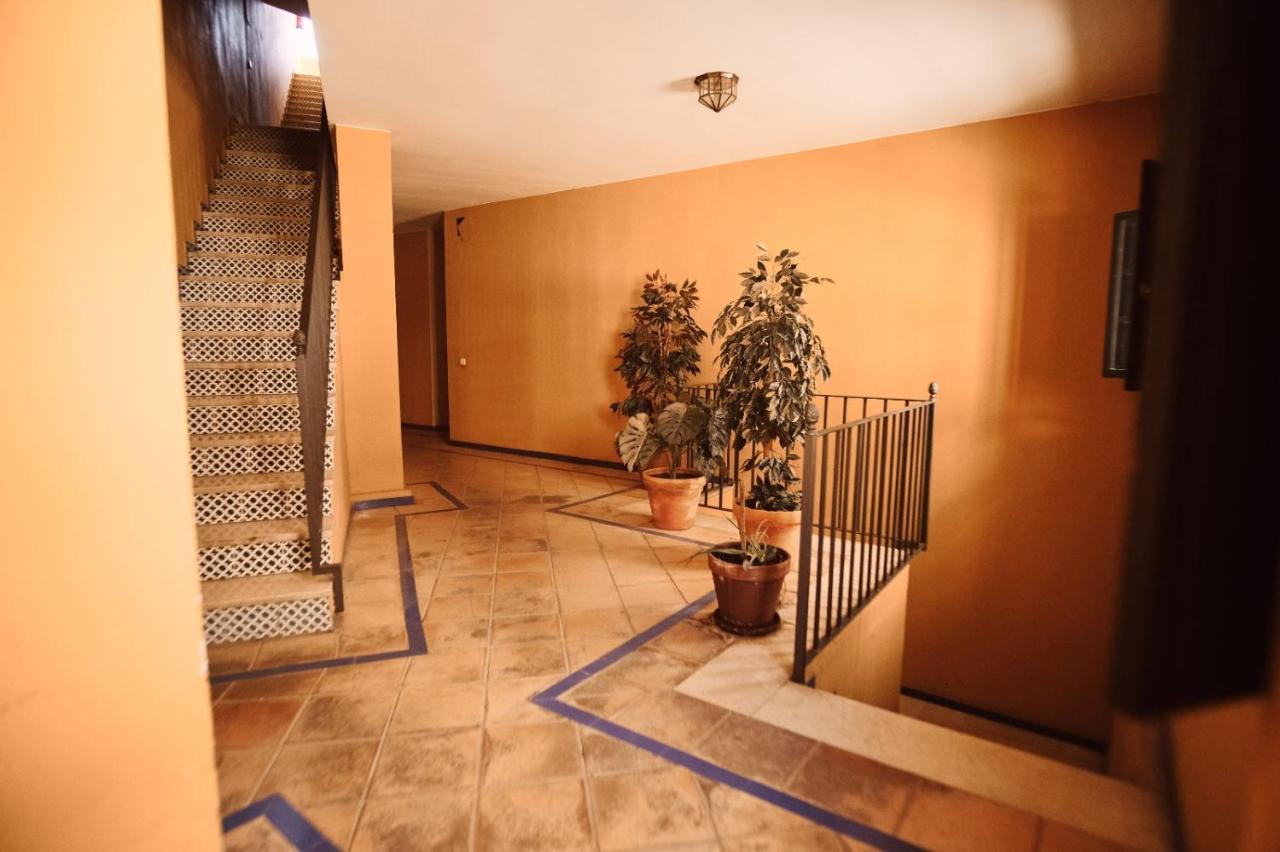 Reposo Sweet Home & Free Parking Sevilla Exteriör bild